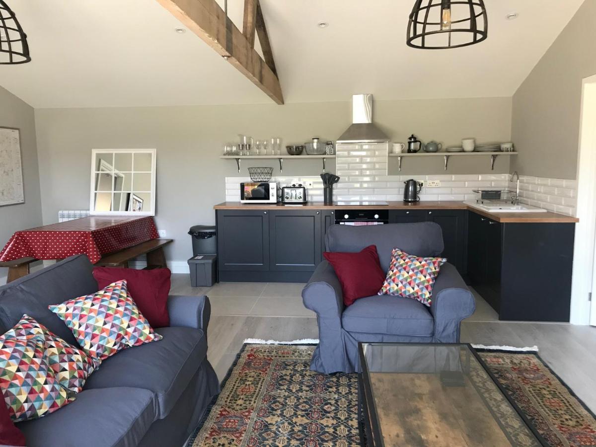 첼튼엄 Glebe Barn, Little Glebe Farm 아파트 외부 사진