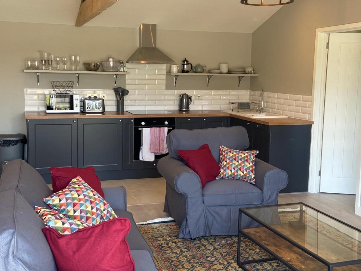 첼튼엄 Glebe Barn, Little Glebe Farm 아파트 외부 사진